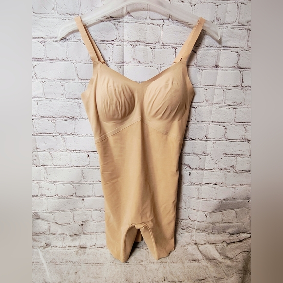 Honeylove Mid Thigh Shapewear Super Power Bodysuit 3X Sand Beige